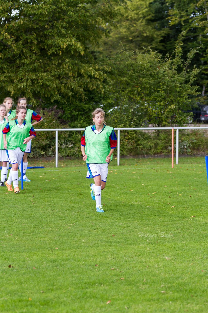 Bild 71 - B-Juniorinnen SV Henstedt Ulzburg - Frauen Bramfelder SV 3 : Ergebnis: 9:0